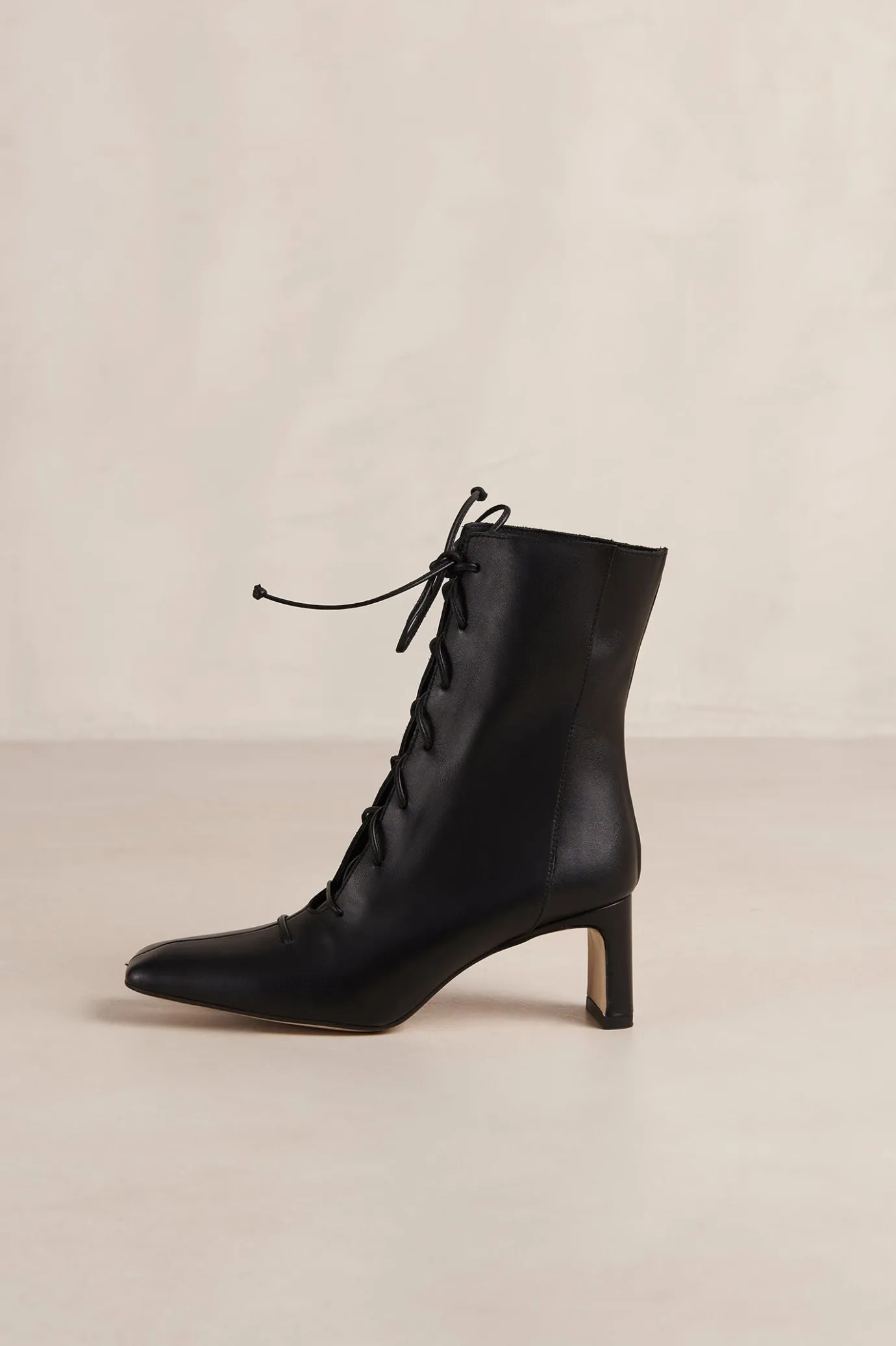 Hansen & Gretel Alohas Route Laced Up Boot Black Shop