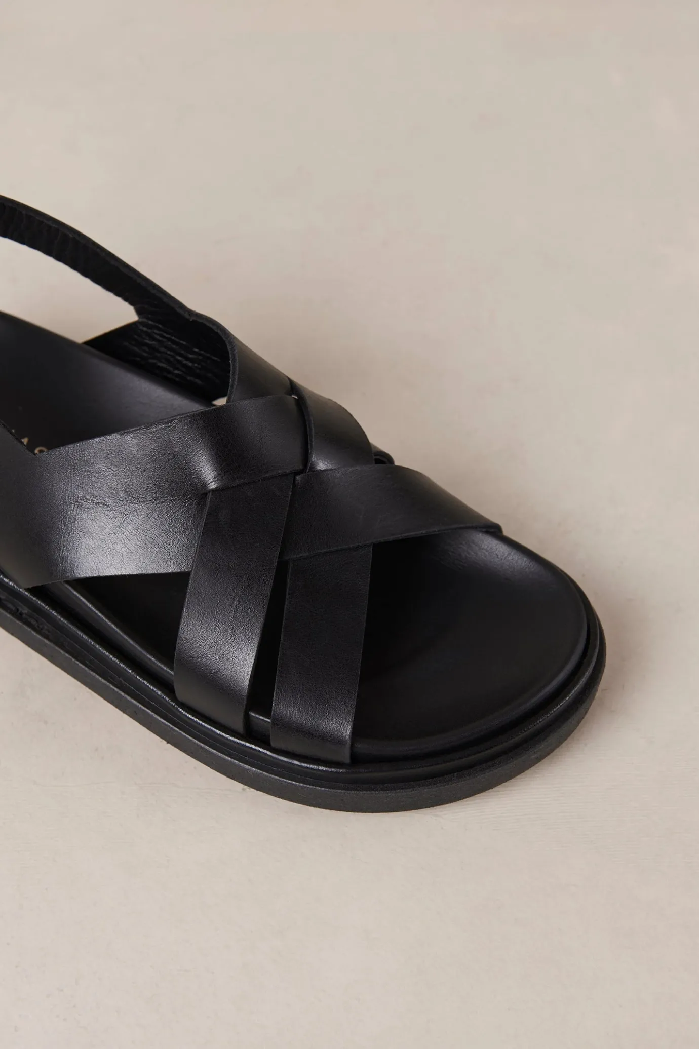 Hansen & Gretel Alohas Trunca Padded Sandal Black Sale