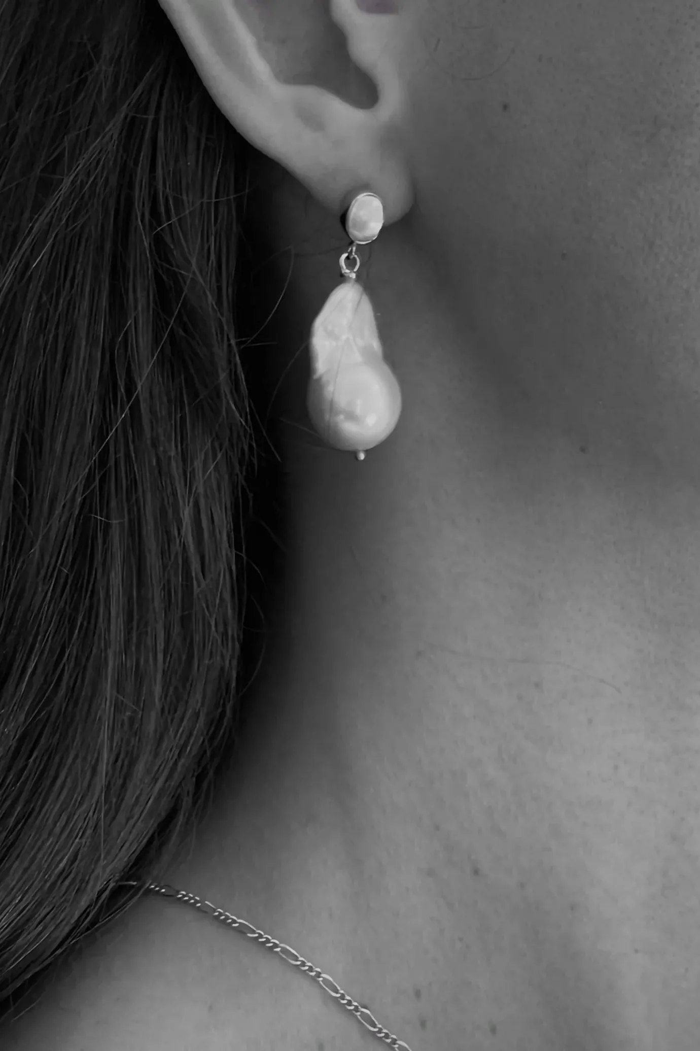 Hansen & Gretel Nora Baroque Pearl Stud Fashion